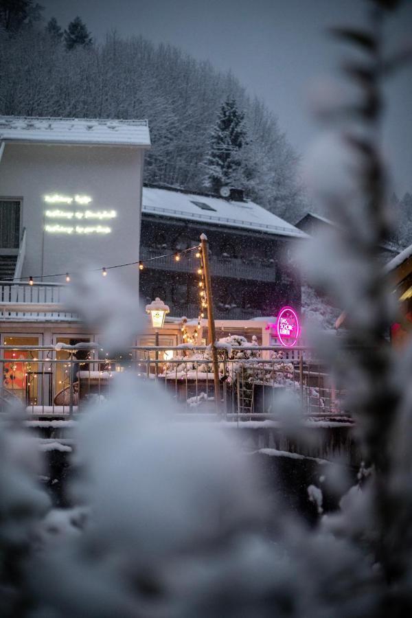 Das Schoene Leben Pop-Up Hotel Hornberg Bagian luar foto