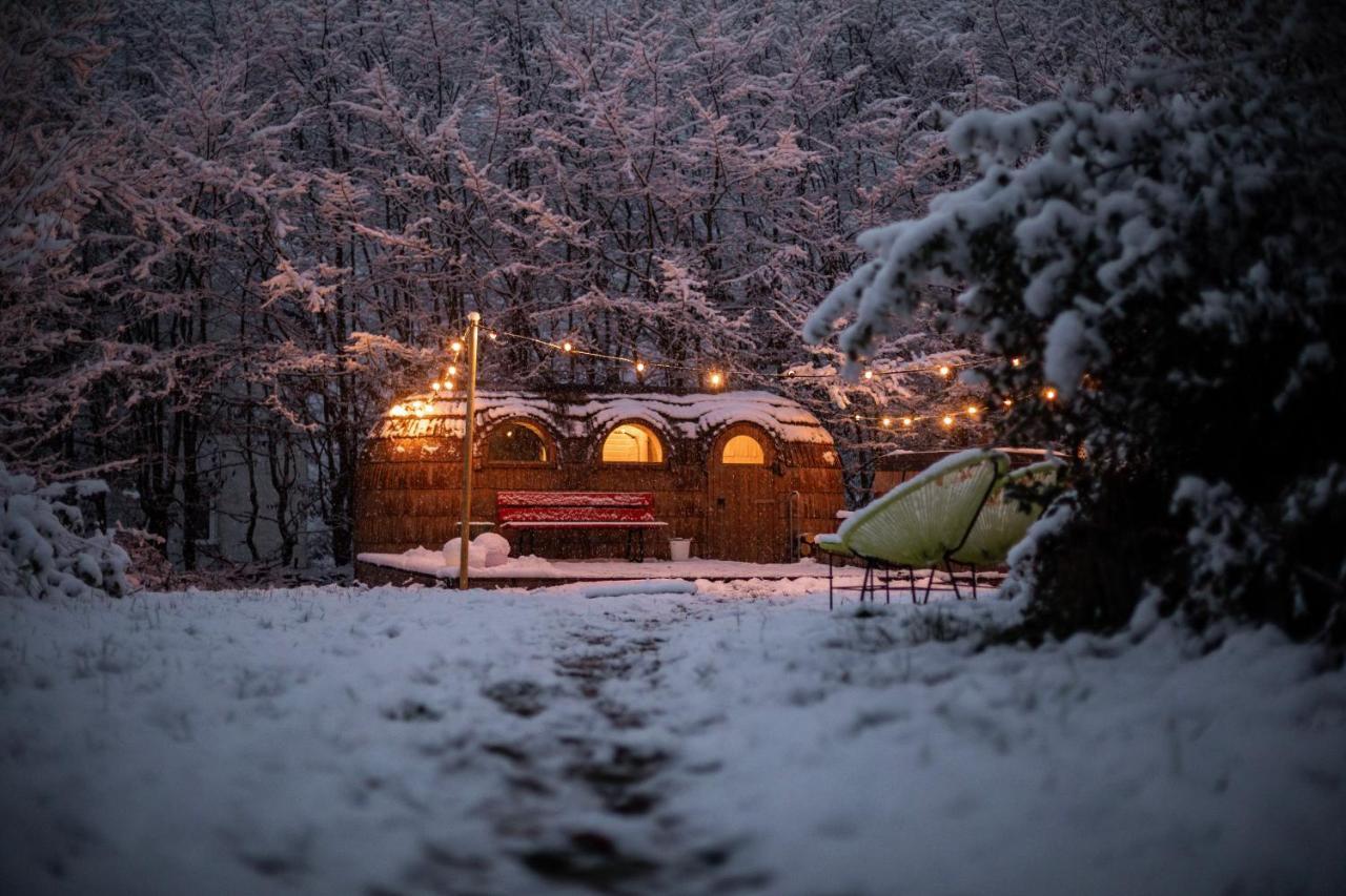 Das Schoene Leben Pop-Up Hotel Hornberg Bagian luar foto