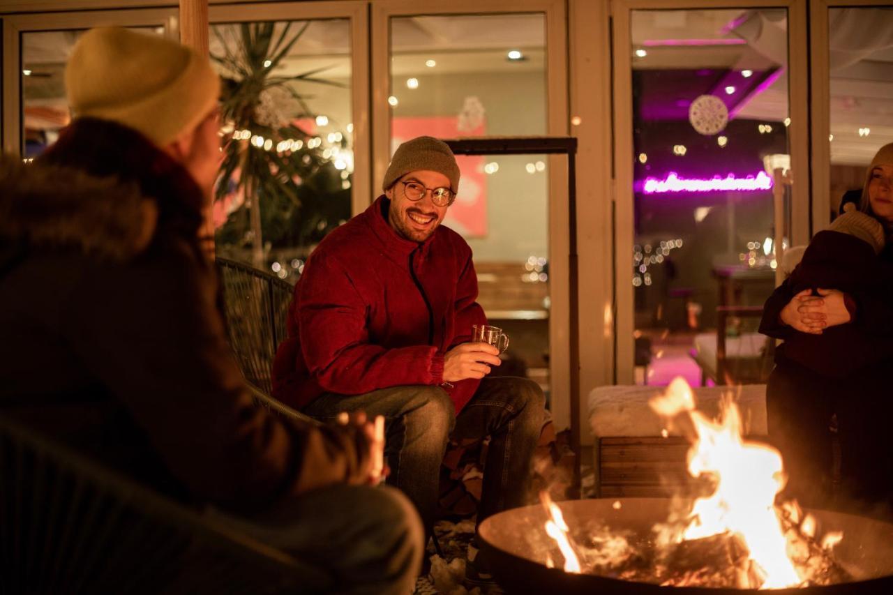 Das Schoene Leben Pop-Up Hotel Hornberg Bagian luar foto