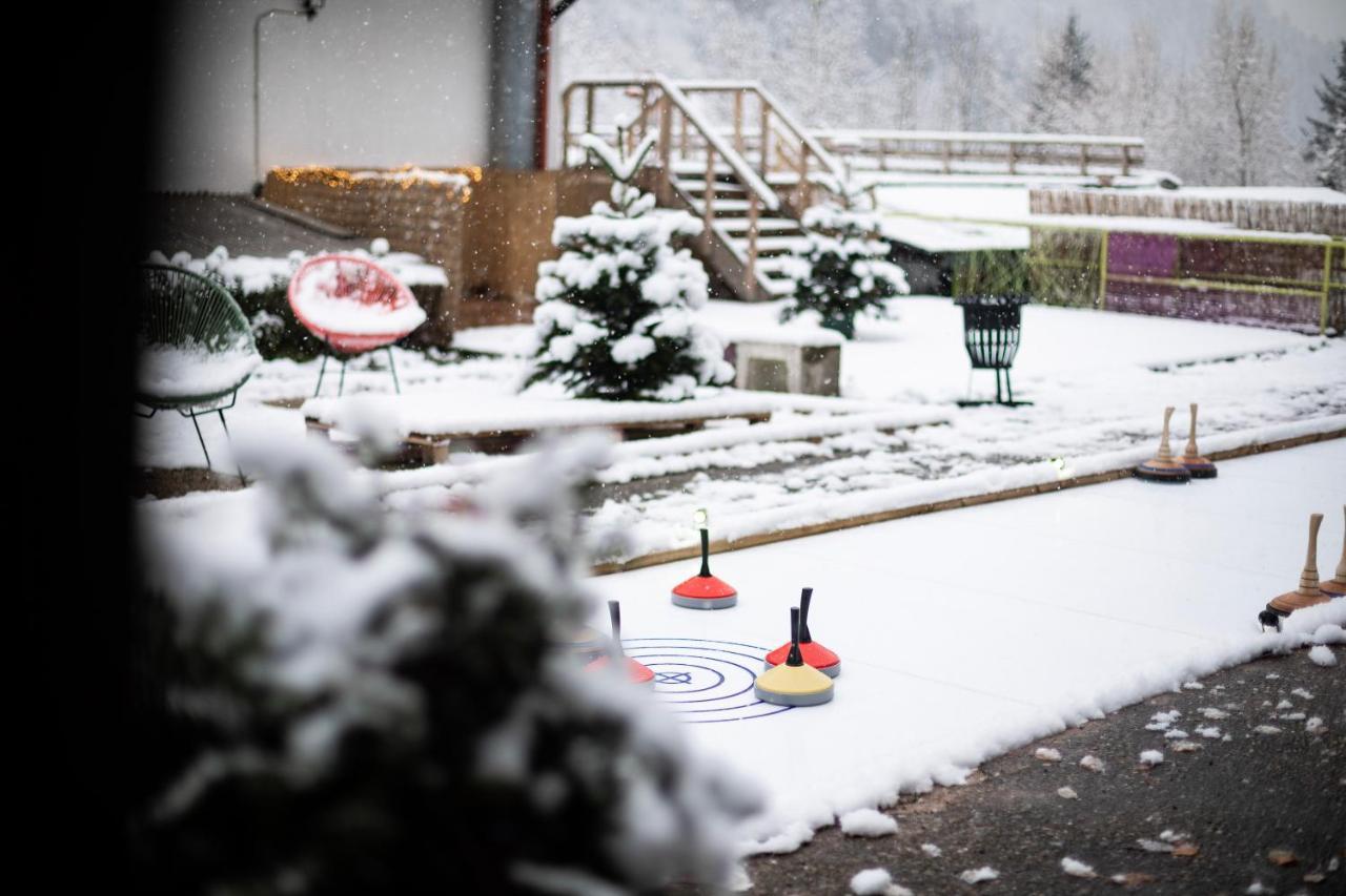 Das Schoene Leben Pop-Up Hotel Hornberg Bagian luar foto